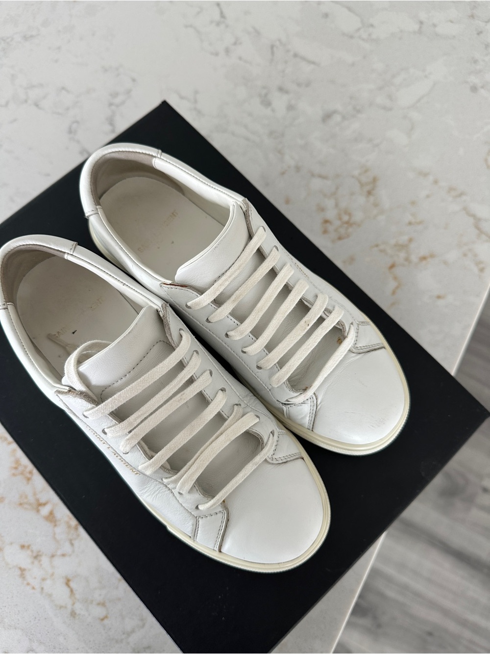 Saint Laurent White Leather Low-Top Sneakers with Gold Logo - Picture 5 of 6